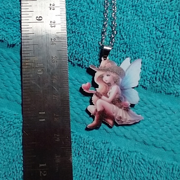 Fairy Pendant Necklace Blue Wings and Red Heart in Brown cowboy hat roses - Picture 2 of 3